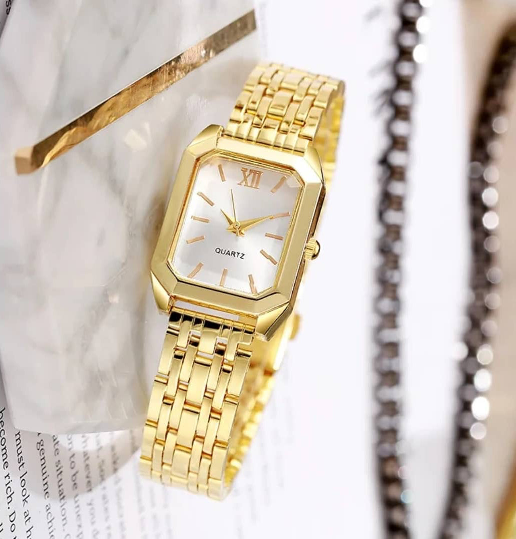 Montre Cadran Blanc Femme Élégante Plaqué Or 18 Carats – Acier Inoxydable