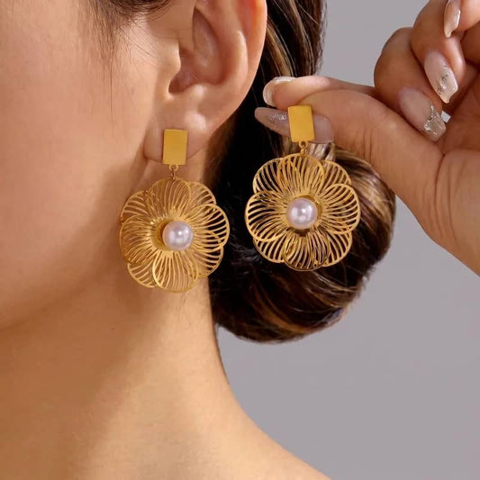 Boucles d’oreilles Éclosion Dorée