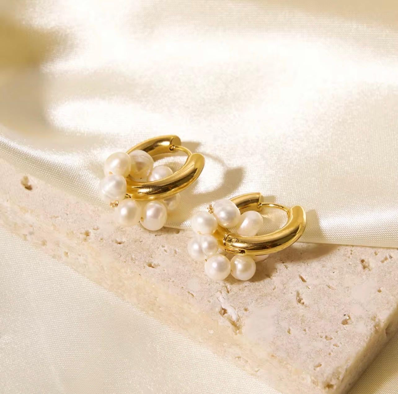 Boucles d’oreilles Créoles Perlina