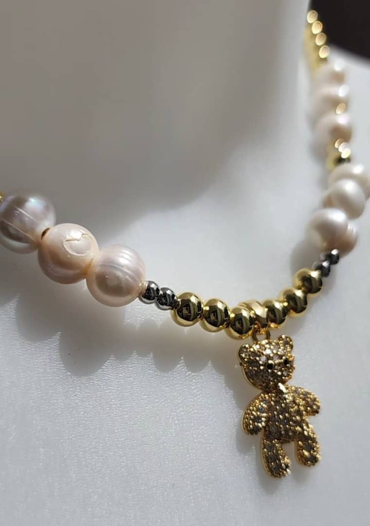 Collier “Winnie l’Ourson”